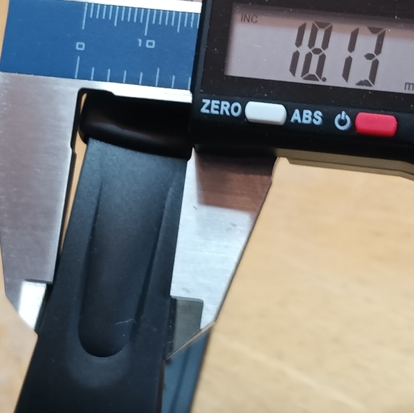 X Casio Alarm Chrono Illuminator 39mm silver case, black wrist band Illumina - Picture 4 of 12